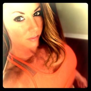 Meet your Posher, Acacia